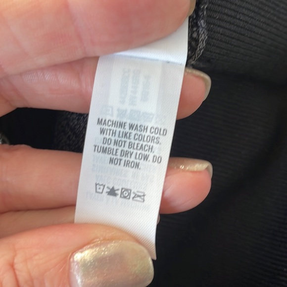 Aerie offline black pinstripe bodycon cropped tee size XS - Picture 10 of 11